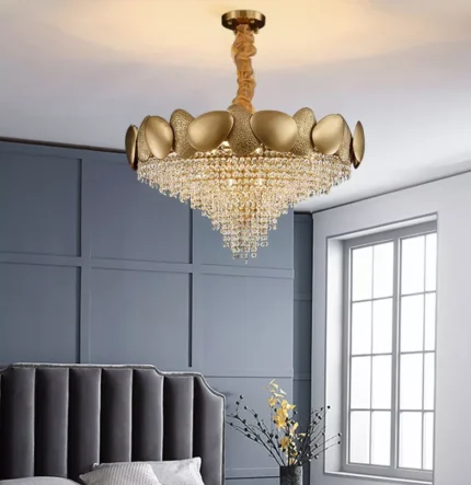 ovel-hammerd-crystal-beads-chandelier